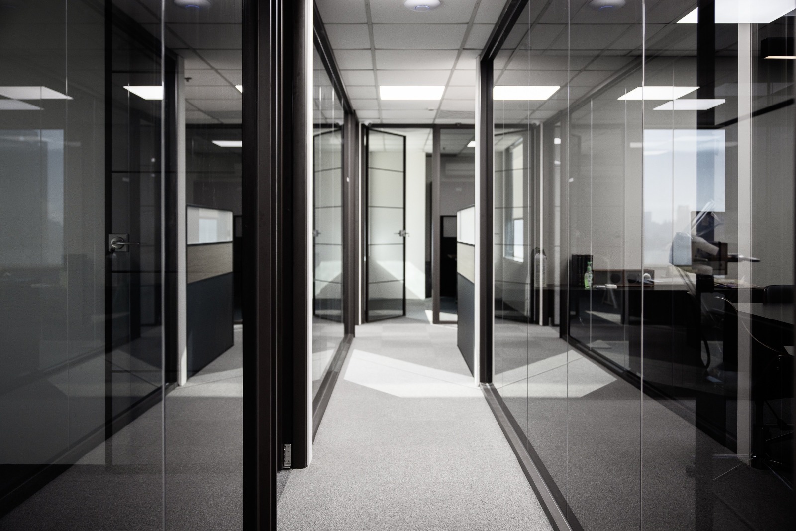 宗霖建築設計工程 宗霖建築設計 宗霖設計 宗霖 TL Design Build Corporation 高雄市前金區懷鼎法律事務所設計