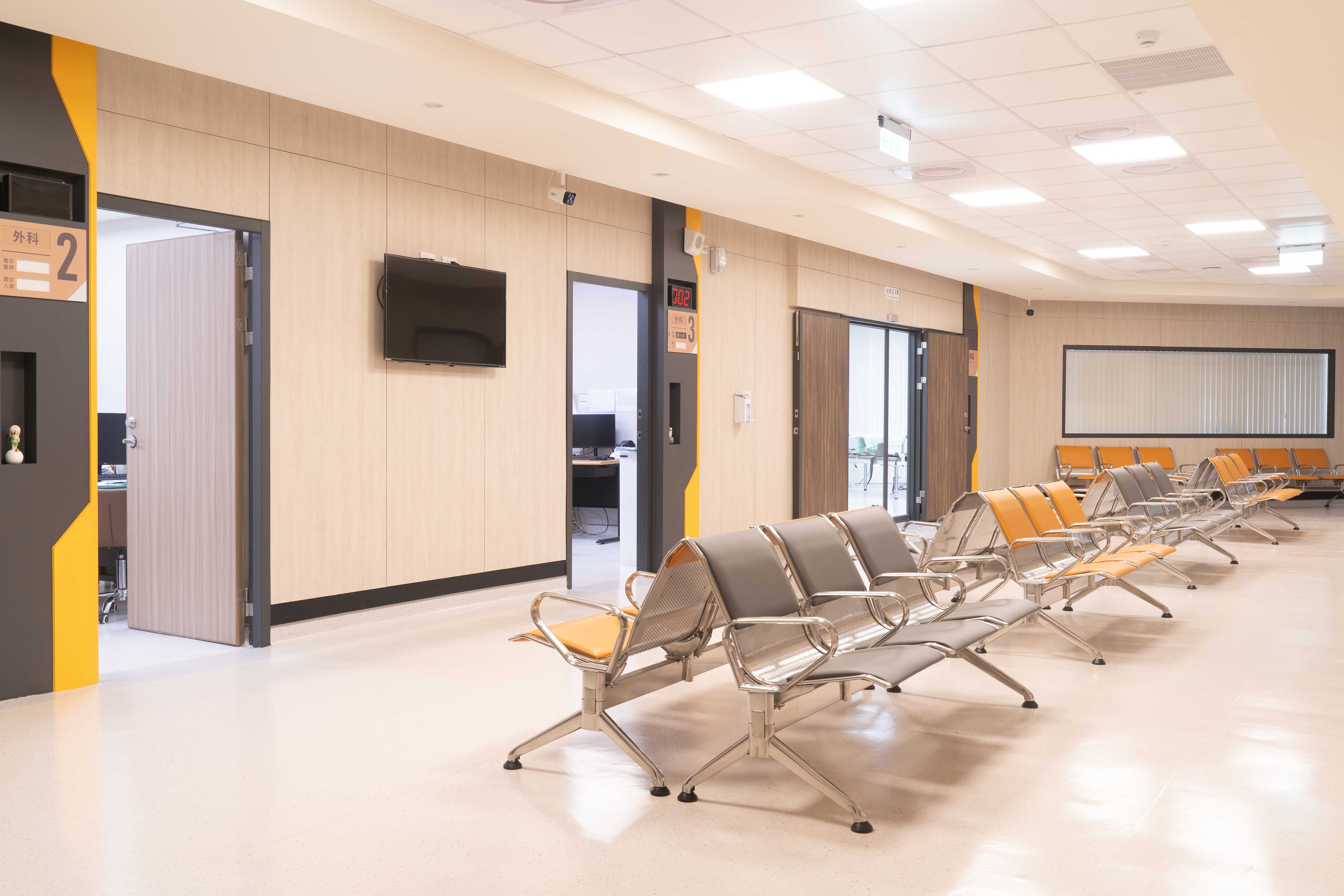 宗霖建築設計工程 宗霖建築設計 宗霖設計 宗霖 TL Design Build Corporation 高雄市新興區雄大診所聯合門診中心 3樓候診區